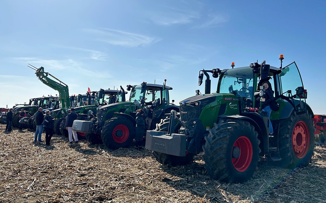 Pokaz mocy Agravis – nowoczesne maszyny i rolnictwo przyszłości