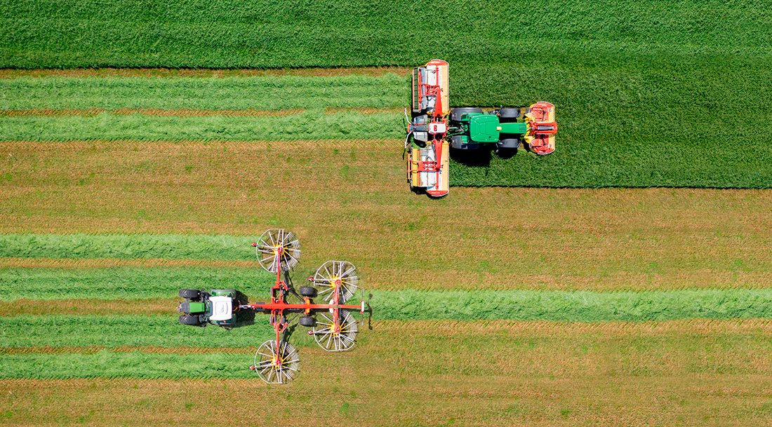 Nowa funkcja Pöttinger – automatyczne sterowanie pokosem w kosiarkach