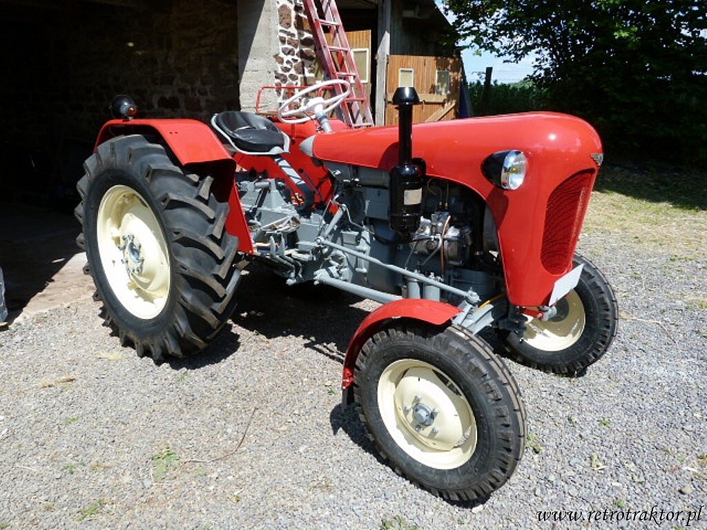 Traktor Ursus C-328